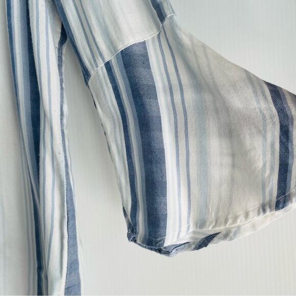 Chicos nautical striped embroidered top blue and white size 0 (4/6) - Picture 4 of 10